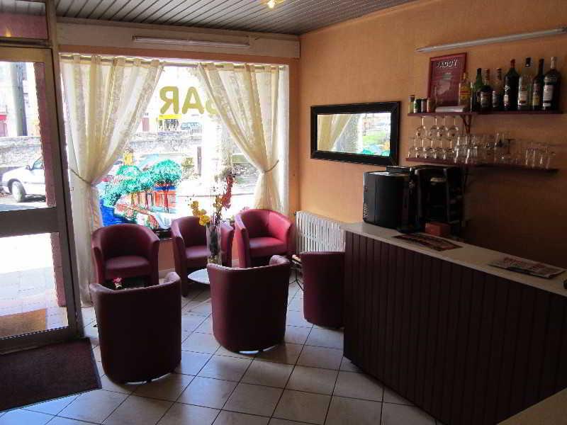Hotel Confort 09 Ou Hc-09 Tarascon-sur-Ariege Exterior photo